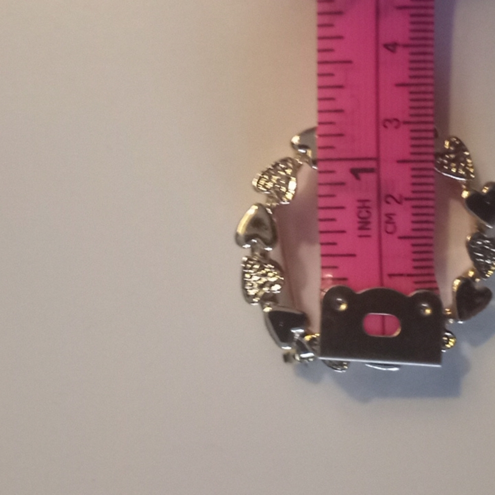 Brooch - Picture 2 of 4